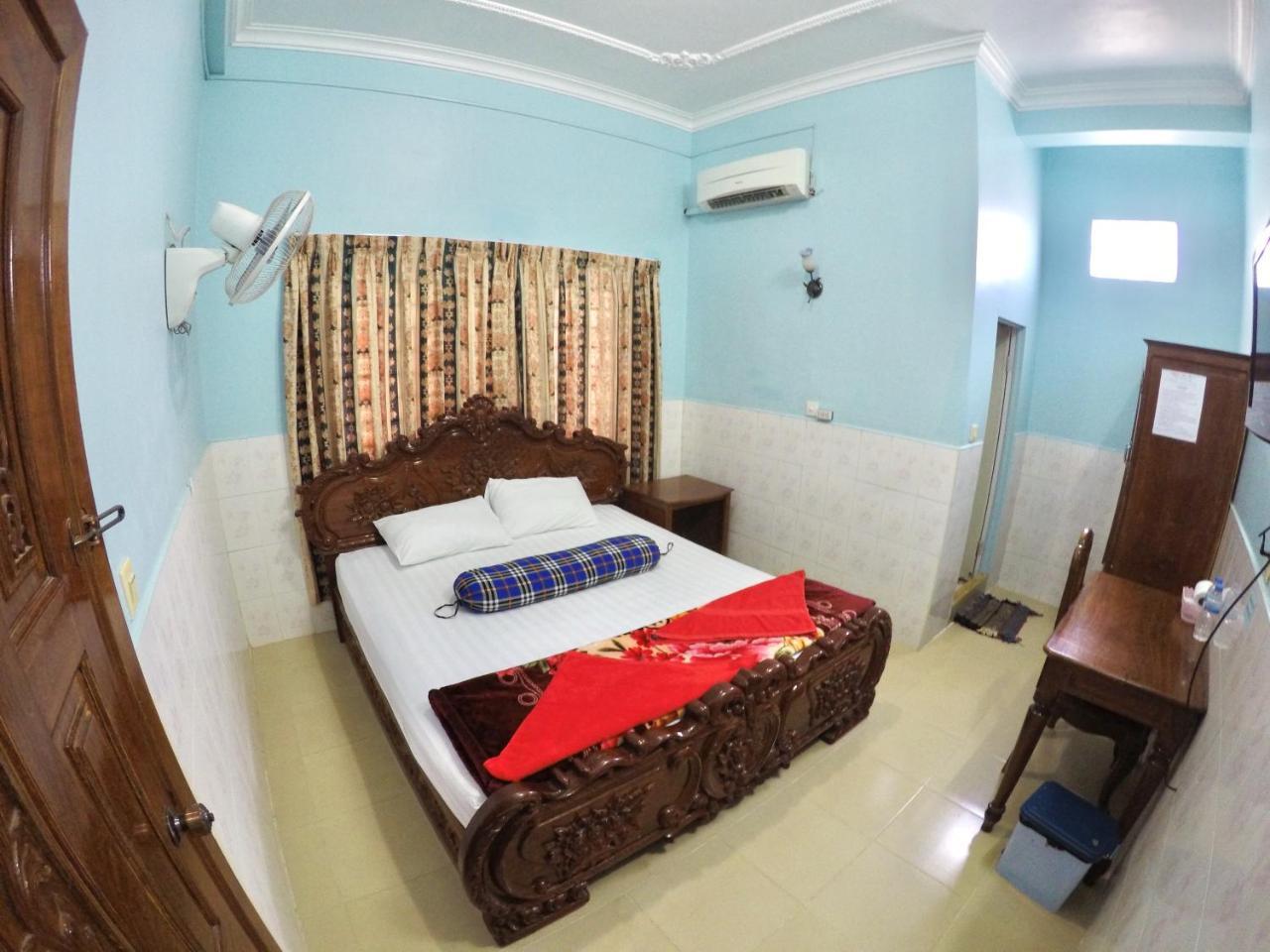Hengheng II Guest House Kratie Exteriör bild